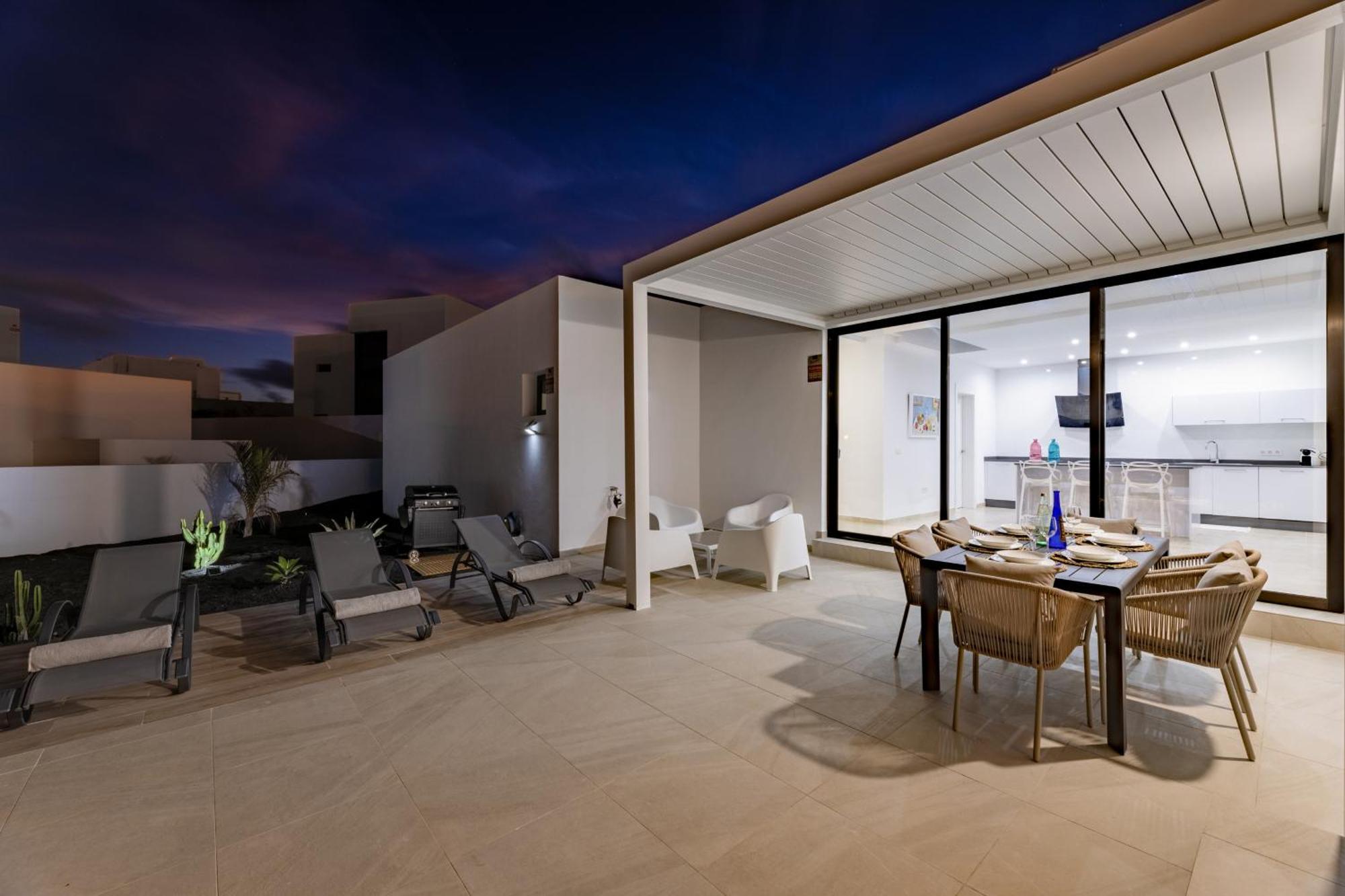 Casahost Fontaine Bleue Villa 티아즈 외부 사진