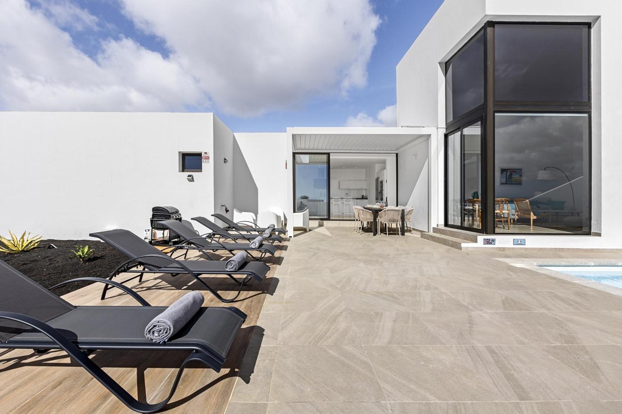 Casahost Fontaine Bleue Villa 티아즈 외부 사진